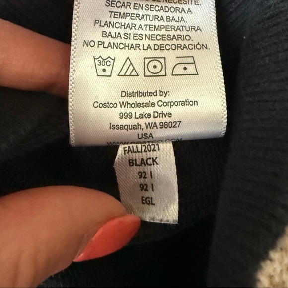 Champion Pullover Crewneck Sweatshirt with Embroidered Logo, Men’s Size Medium - Picture 6 of 6